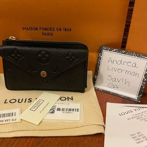 Louis Vuitton Recto Verso Emp leather in Noir